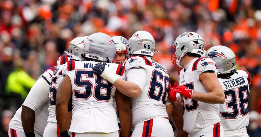 SRE asks Mexicans who attend the Super Bowl to act responsibly and issues recommendations