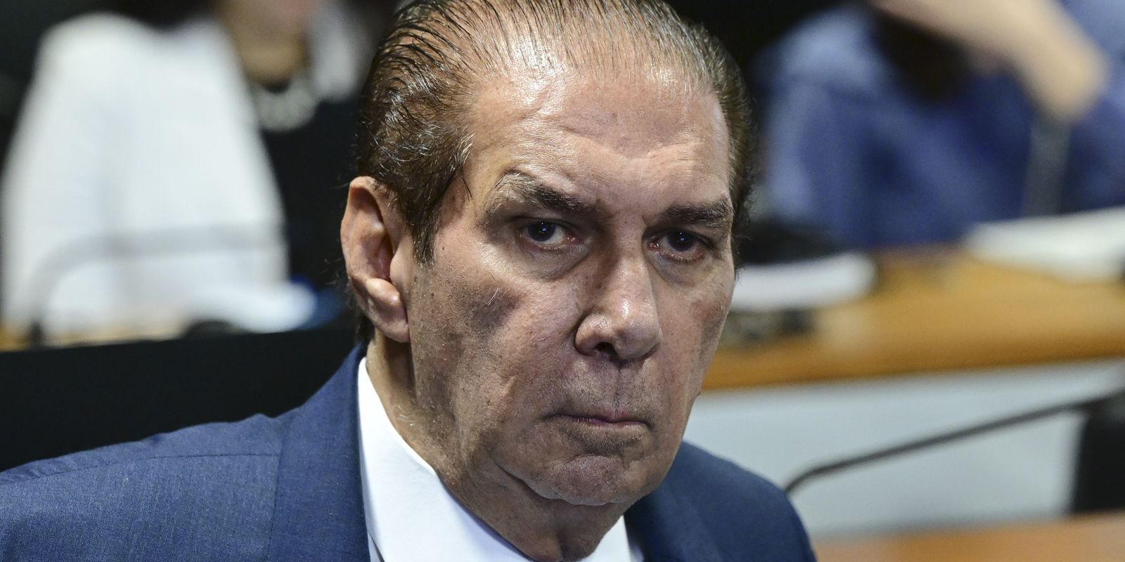 Senator Jader Barbalho is hospitalized in Belém after feeling unwell