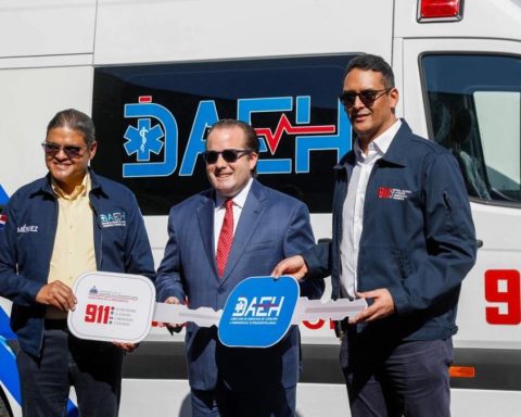 System 911 delivers 50 modern ambulances to the DAEH to strengthen emergency response