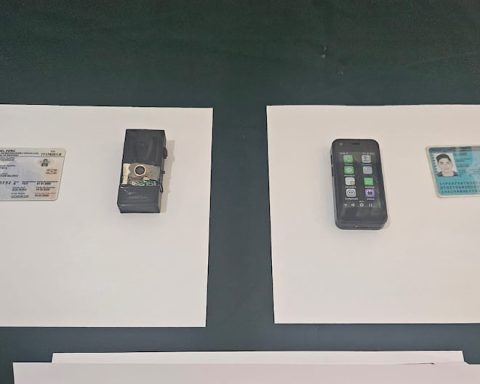 Tacna: They arrest two applicants with electronic devices during the exam