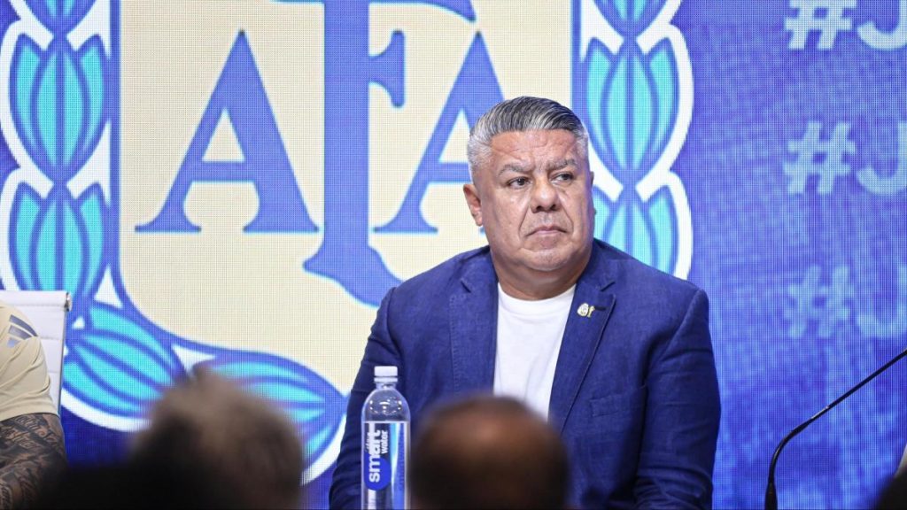 The Argentine Justice allows the president of the AFA to leave the country