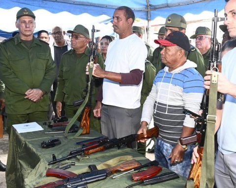The Cuban regime carries out military exercises for the fourth consecutive Saturday