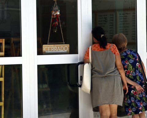 The UN warns of a possible collapse in Cuba, while Mexico looks for a way to continue sending oil to the island