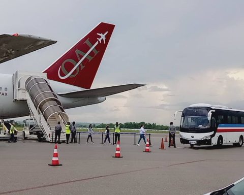 The US returns 170 migrants to Cuba and sends new humanitarian aid to the island