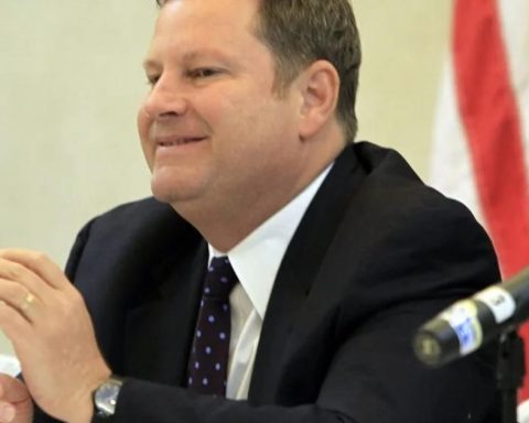 The United States denounces that Cuban agents "harassed" to his chargé d'affaires in Havana