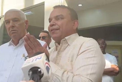 Destituyen al director del Hospital Salvador B. Gautier por irregularidades