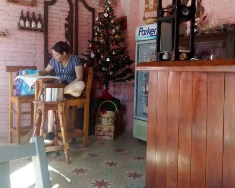 The energy crisis endangers the survival of many private companies in Cuba