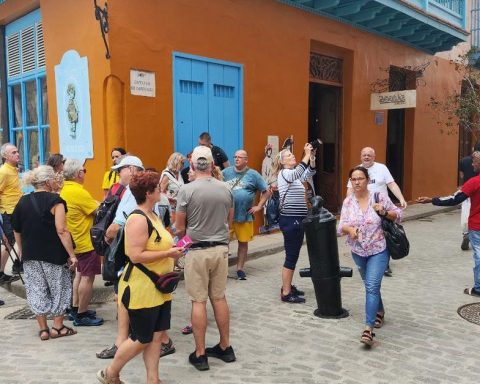 The escalation of tensions with the United States motivates new alerts for travelers to Cuba