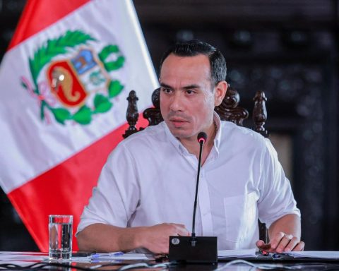 The fleeting rise and fall of José Jerí, the new president dismissed in Peru