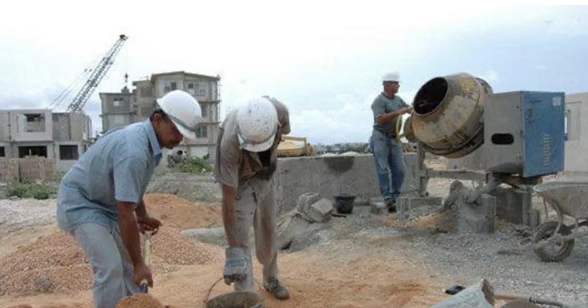 The number of private companies exceeds state companies in several sectors in Cuba