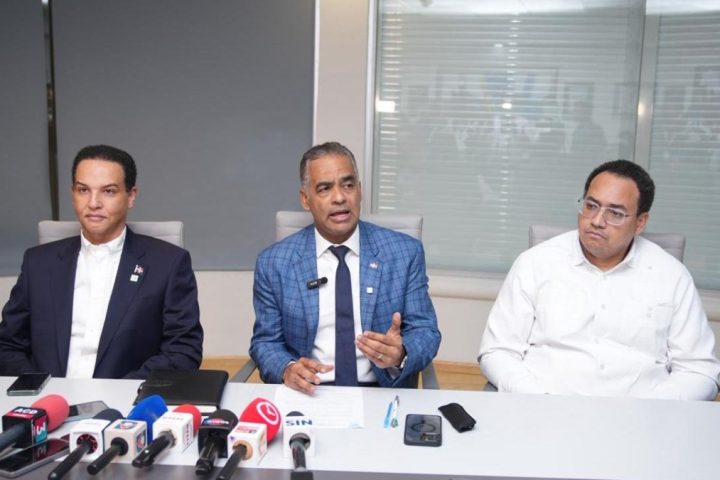 The system exceeds 60% of synchronized generation, after a failure that caused a blackout