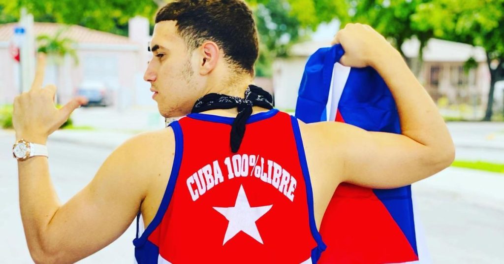 The ten of the boat: recklessness and hopelessness