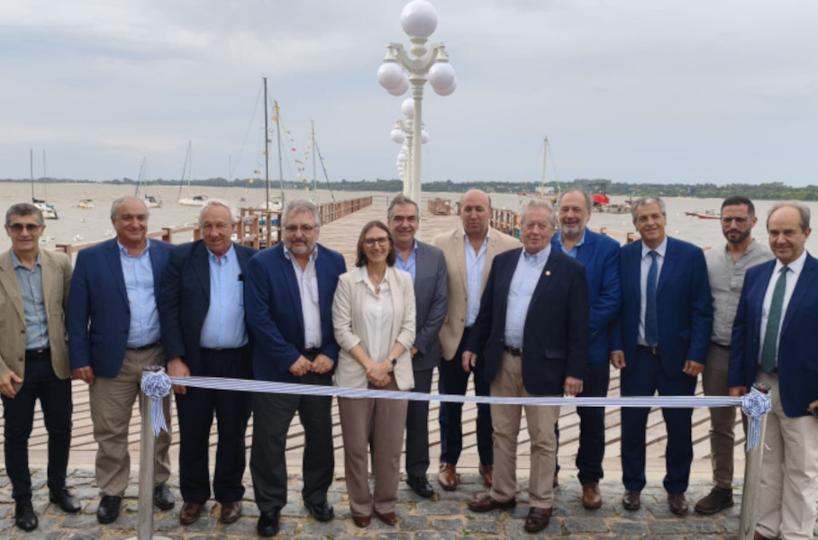 They denounce serious irregularities in the works of the port of Colonia: “they are spending money on nonsense”