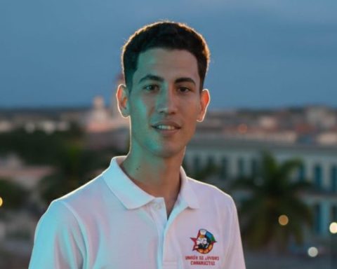 Yoel Santiesteban, dirigente de la UJC