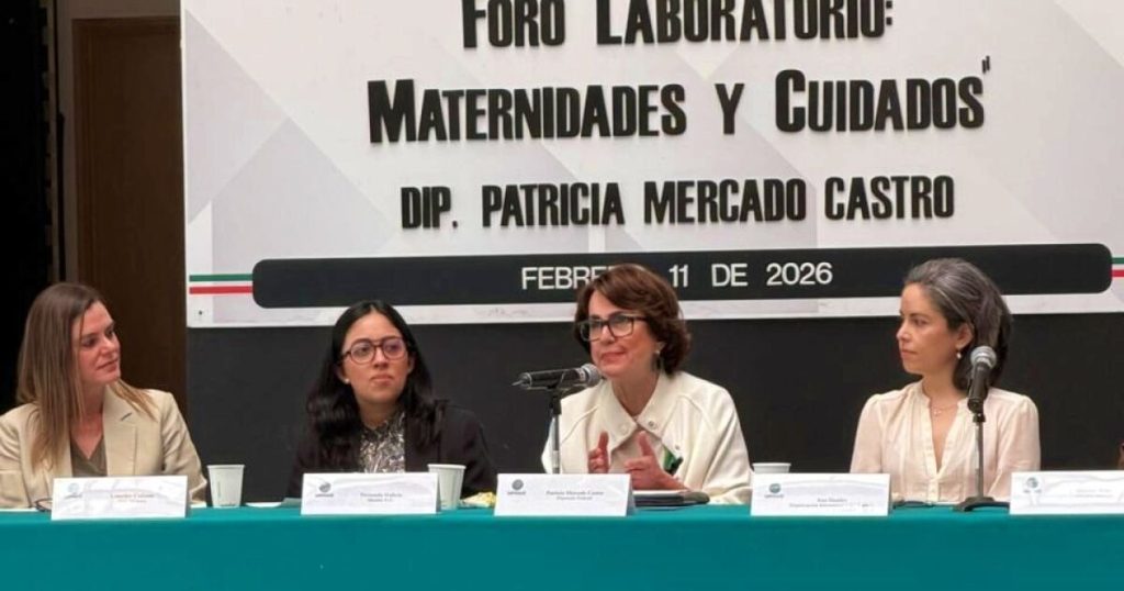 They prepare an initiative to extend breastfeeding from six months to two years and protect maternity employment