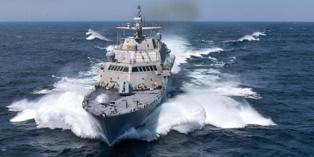 Un buque militar de Estados Unidos