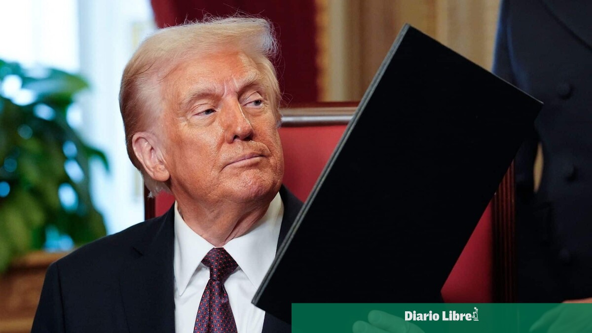 Trump imposes 10% tariff after Supreme Court ruling