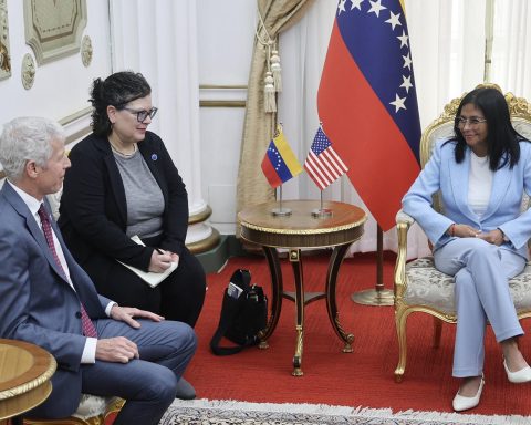 US Secretary of Energy promotes historic agreement with Delcy Rodríguez in Caracas