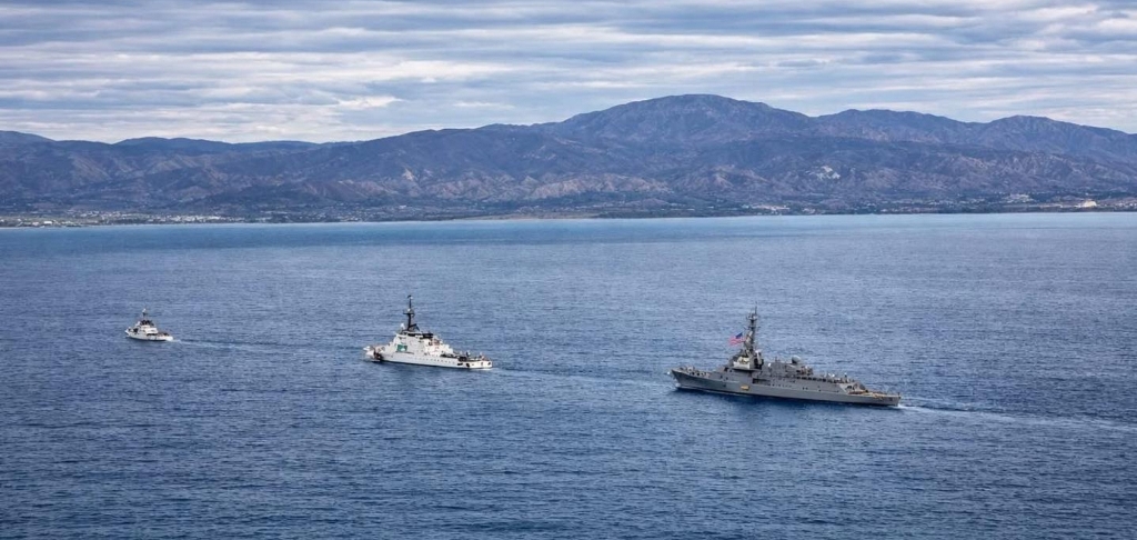 US ships arrive in Haiti on the eve of the end of the CPT mandate