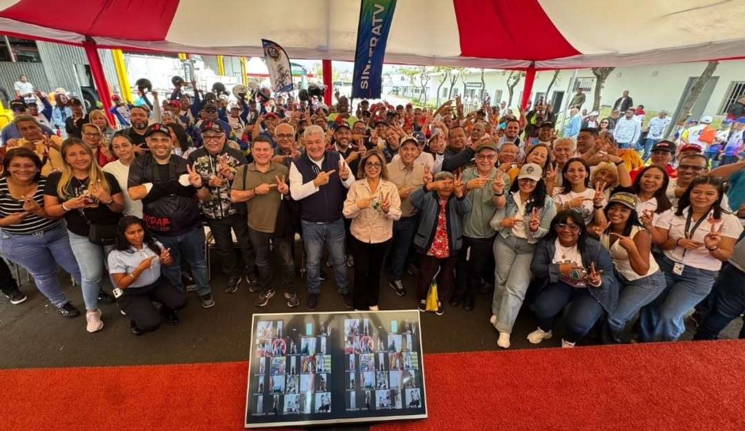 Unions around the world show solidarity with Maduro