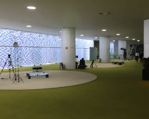 Unions repudiate violence against journalists in the Chamber