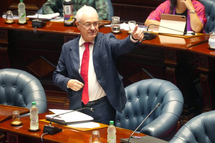 Uruguay evaluates the shipment of powdered milk and rice to Cuba