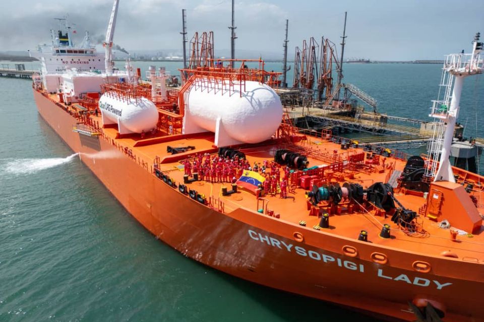Venezuela carries out its first export of liquefied gas, reports Delcy Rodríguez