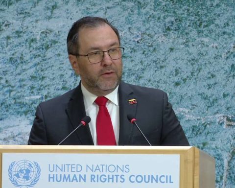 Venezuela denounces "multiform aggression" to the UN