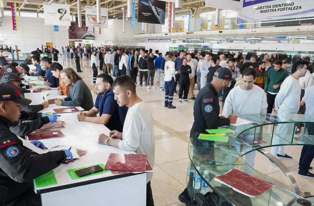 Venezuela receives 110 repatriated migrants on a flight from Miami