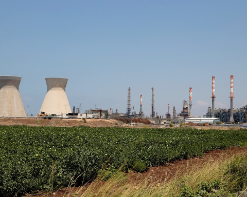 Venezuelan government denies Bloomberg about crude oil shipment to Israel