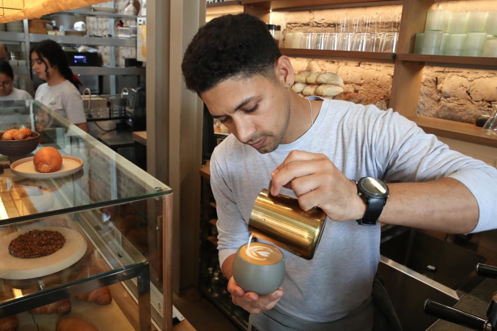 Venezuelan migration leaves its mark on the famous Peruvian gastronomy