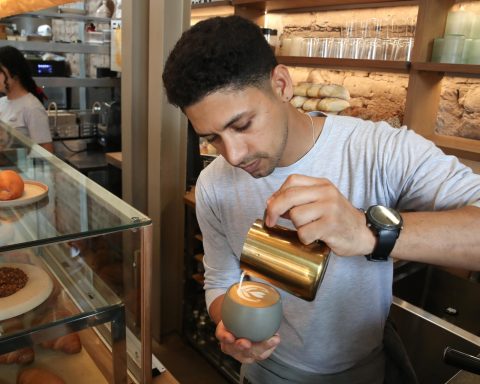 Venezuelan migration leaves its mark on the famous Peruvian gastronomy