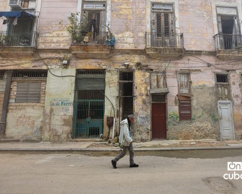 Walking down Morro Street