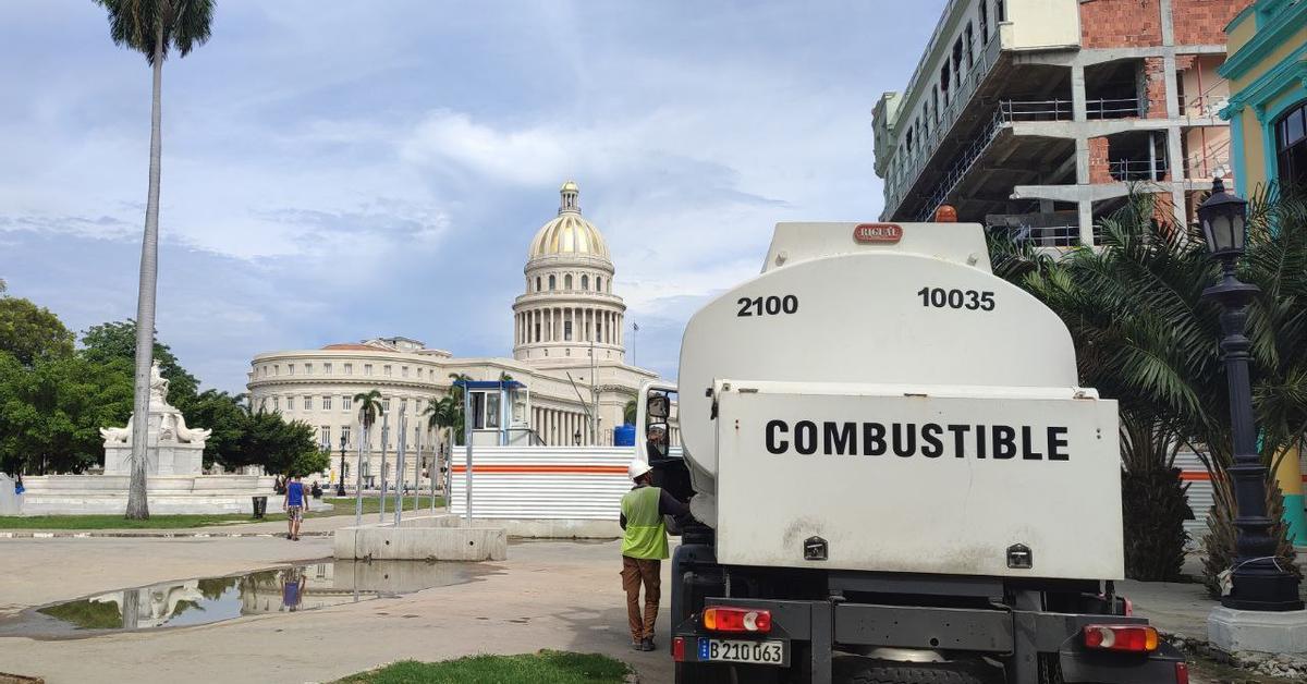 Washington will clarify that there are no restrictions on the export of fuel to private companies in Cuba