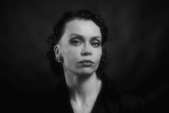 Waves and limits of Olga Labovkina in Havana: “The instability of today's world marks us”