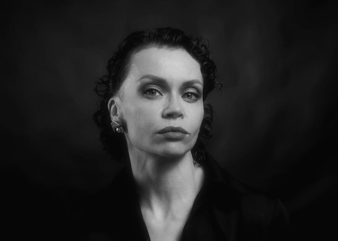 Waves and limits of Olga Labovkina in Havana: “The instability of today's world marks us”