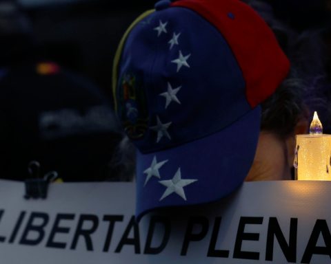 What did the Committee for the Freedom of Political Prisoners say about the amnesty law proposed by Chavismo?