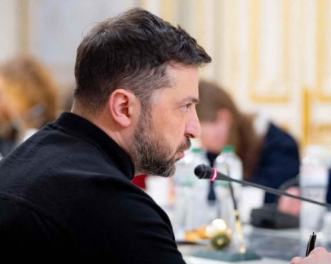 Zelensky: US wants end to war before summer