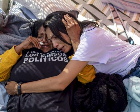 "Enough of so much suffering!": The PUD stands in solidarity with relatives of political prisoners on hunger strike in Zone 7