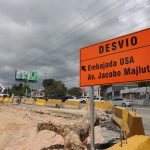 Attention drivers: Republic of Colombia is partially closed with Jacobo Majluta