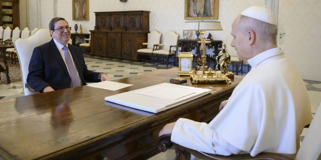 Bruno Rodríguez se encuentra con el papa León XIV