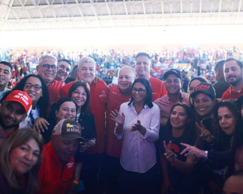 Cabello: on March 8, only the people's decision will prevail