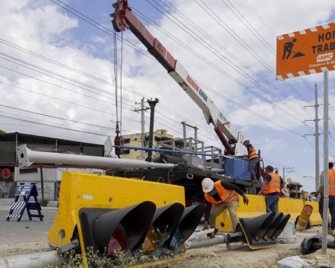 Expansion in the Republic of Colombia generates road changes