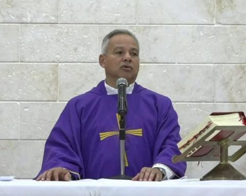 Contundente: Padre Chelo denuncia crisis de identidad y llama a volver a Dios