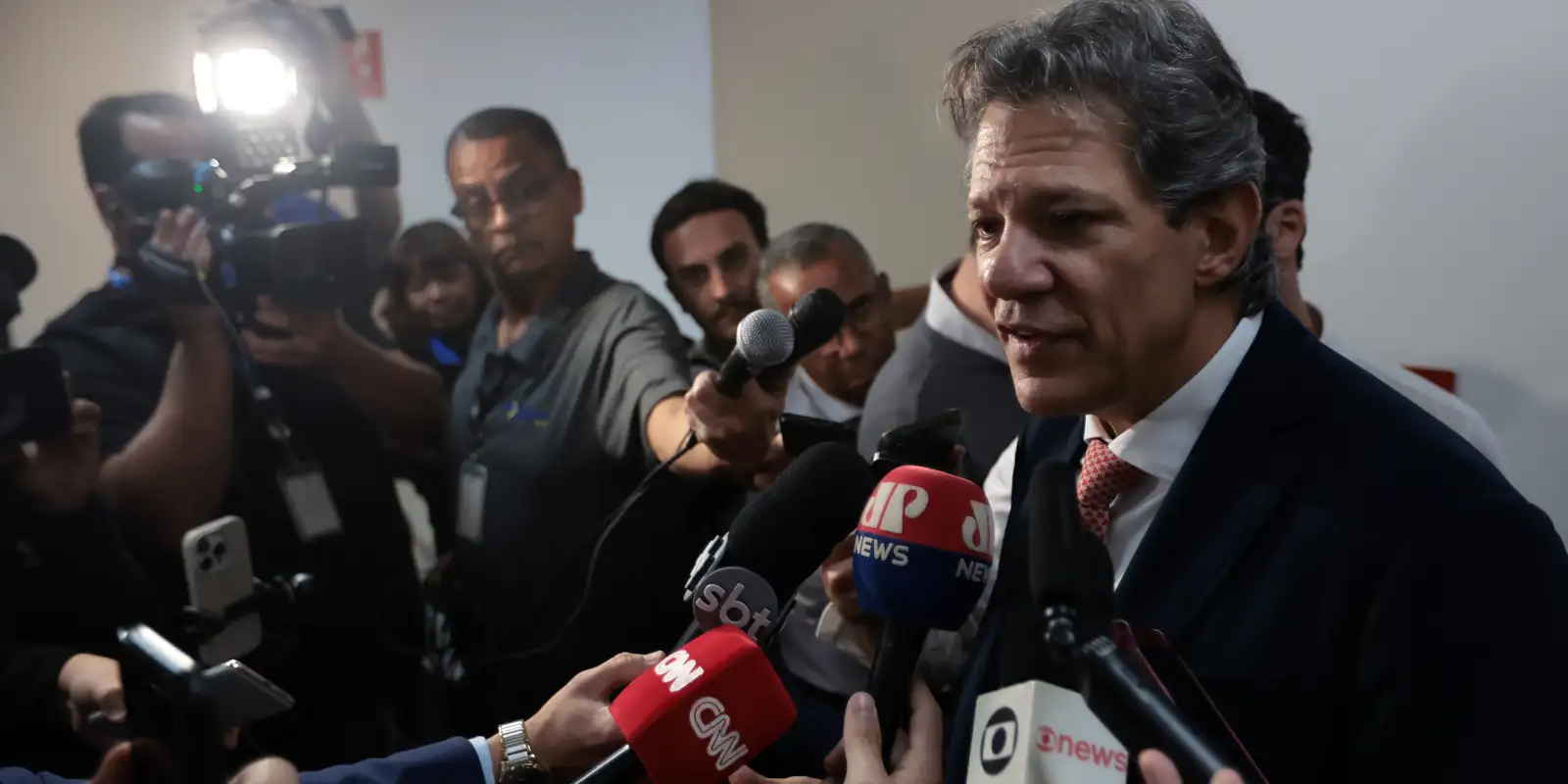 Haddad: conflict should not impact the Brazilian economy immediately