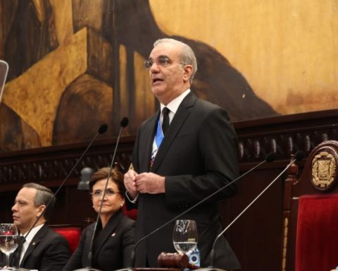 Luis Abinader highlights record of 11.7 million tourists in 2026 accountability