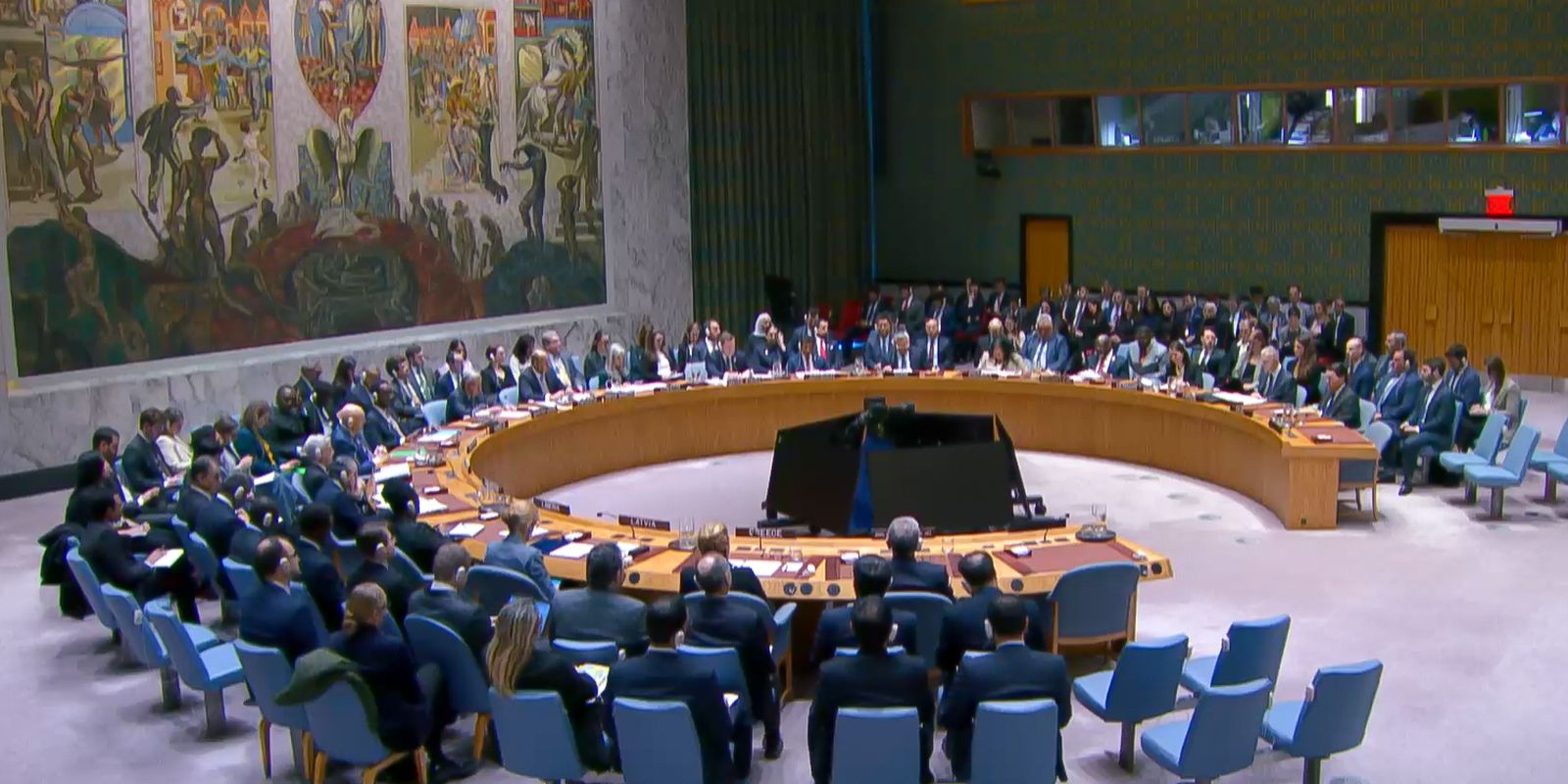 Security Council holds emergency meeting after attacks on Iran