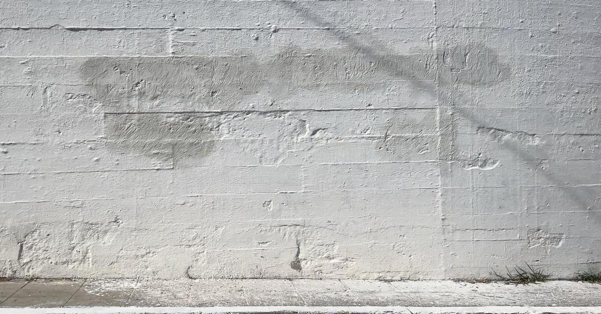 The Cuban regime detains 10 Panamanians for painting “signs with subversive content”