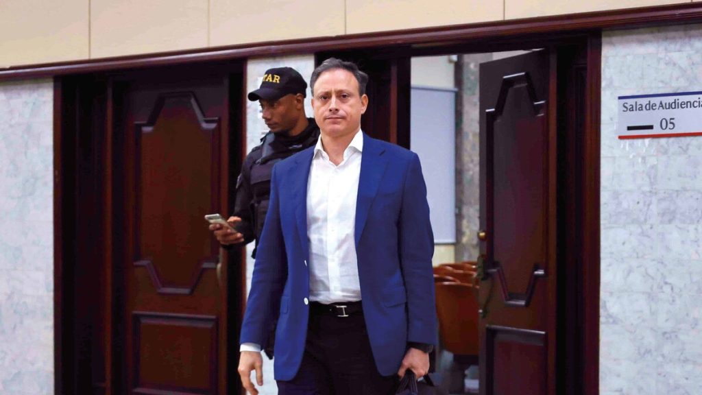 They reject Jean Alain Rodríguez's exit permit for a medical trip