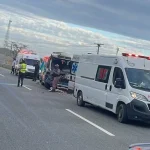 Tragedy on the Eastern Highway: two Canadians die and 17 are injured